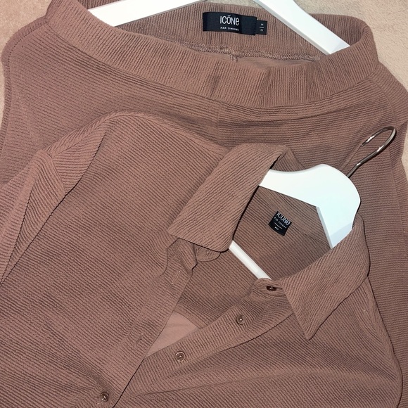 Taupe Ribbed Knit Sweater - Picture 7 of 8